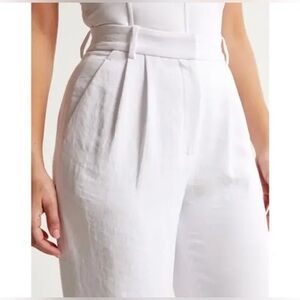 NWT Abercrombie A&F Sloane Tailored Premium Crepe Pant, White, Size 26 Regular L
